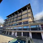 Proche Telecabine Et Commerces Avec Parking A - Fr-1-693-124 Apartman Châtel